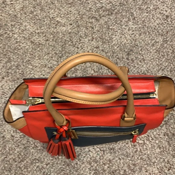 Coach tote - Picture 5 of 13